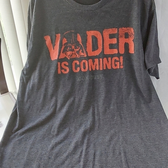 Star WARS ORIGINAL  IMPERIAL MEN'S T SHIRT VADER IS COMING SIZE XL - Picture 2 of 5